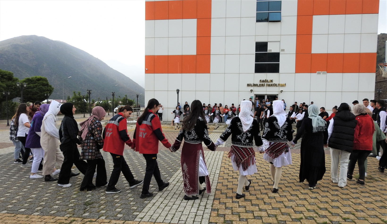 Finaller öncesi öğrencilere motivasyon desteği 1