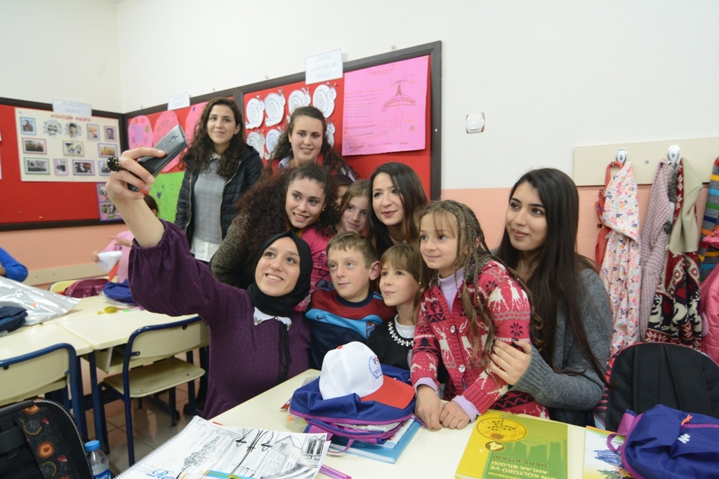 Minik yüreklere sıcak dokunuş 5