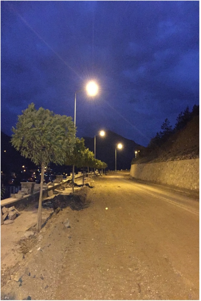 Süleymaniye Mahallesi yolu aydınlatıldı 8