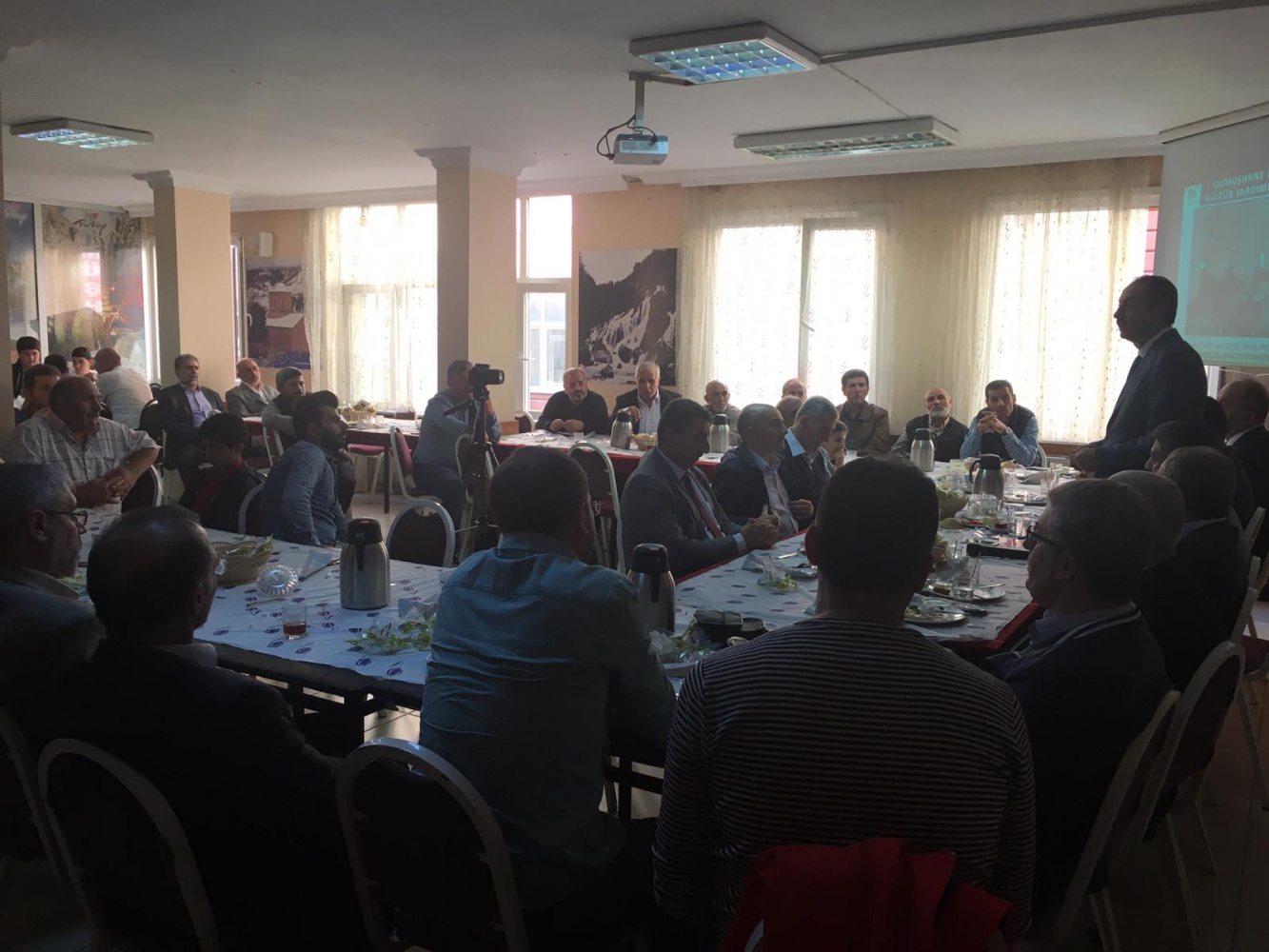 Sultanbeyli Gümüşhaneliler derneği gençler için bir araya geldi 9