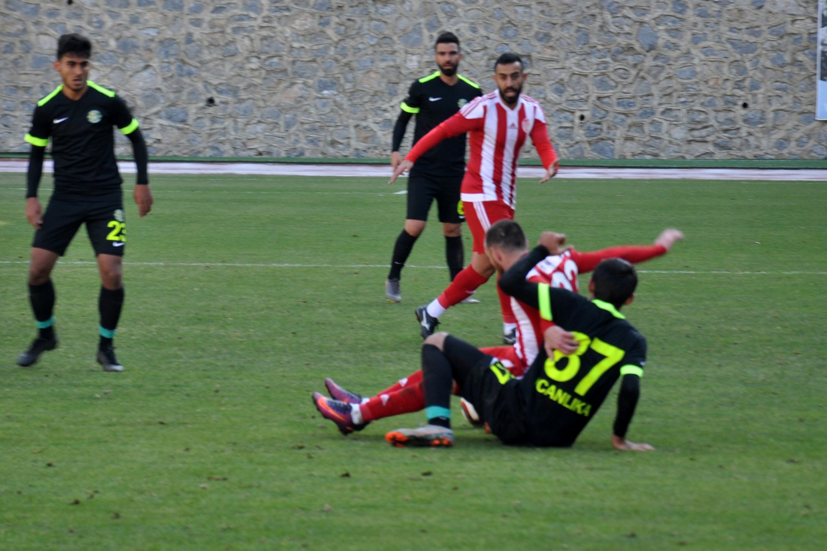 Gümüş evinde güldü: 3-1 7