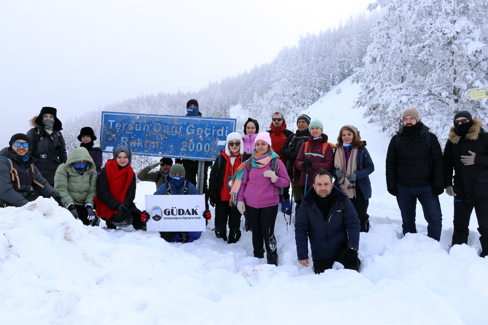 Gümüşhane'nin zirvelerinde kutupları aratmayan yürüyüş 19