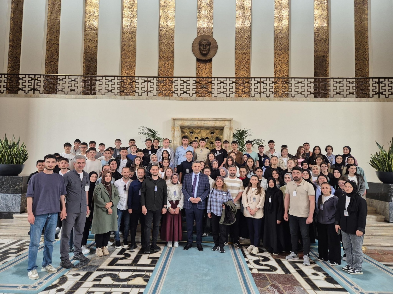 Torul’daki lise öğrencilerinden tarihi yolculuk 9