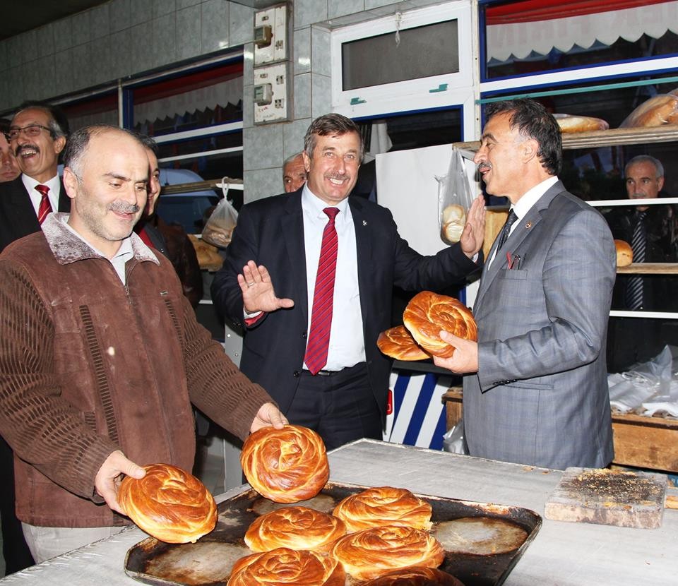 MHP’den ‘Sevdamız Gümüşhane’ etkinliği 17