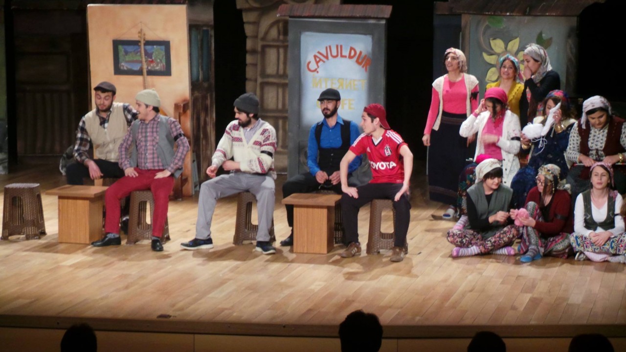 Gümüşhaneliler Tiyatroda Buluştu 12