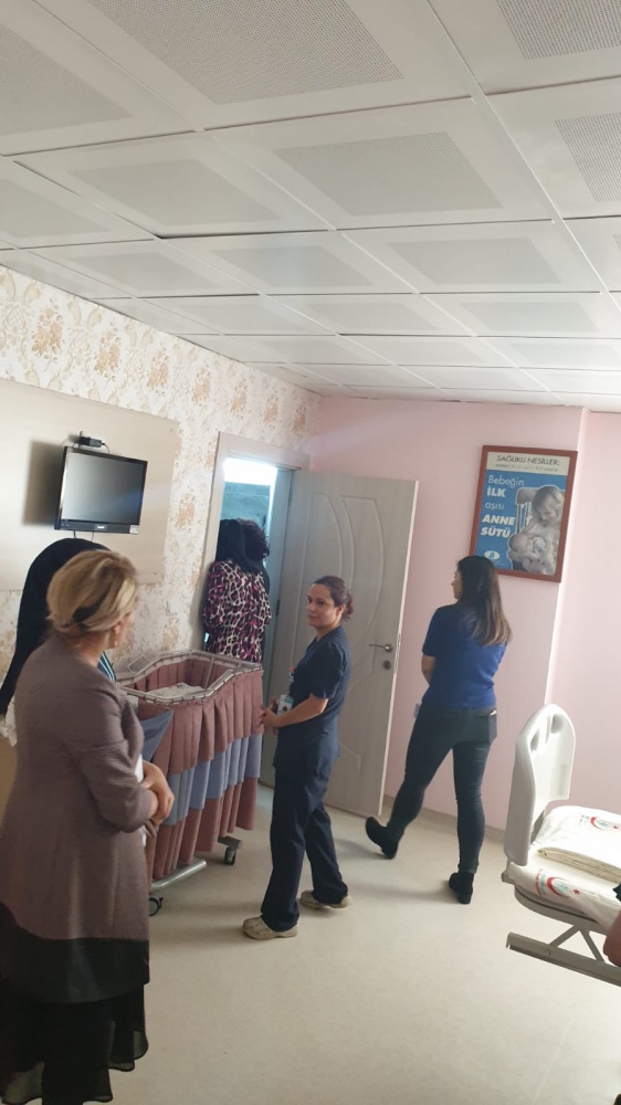 Kelkit ve Şiran Devlet Hastaneleri anne dostu hastane oldu 16