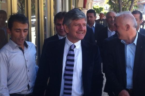 Milletvekili Aydın, Kurban Bayramında Sıkılmadık El, Çalınmadık Kapı Bırakmadı 13