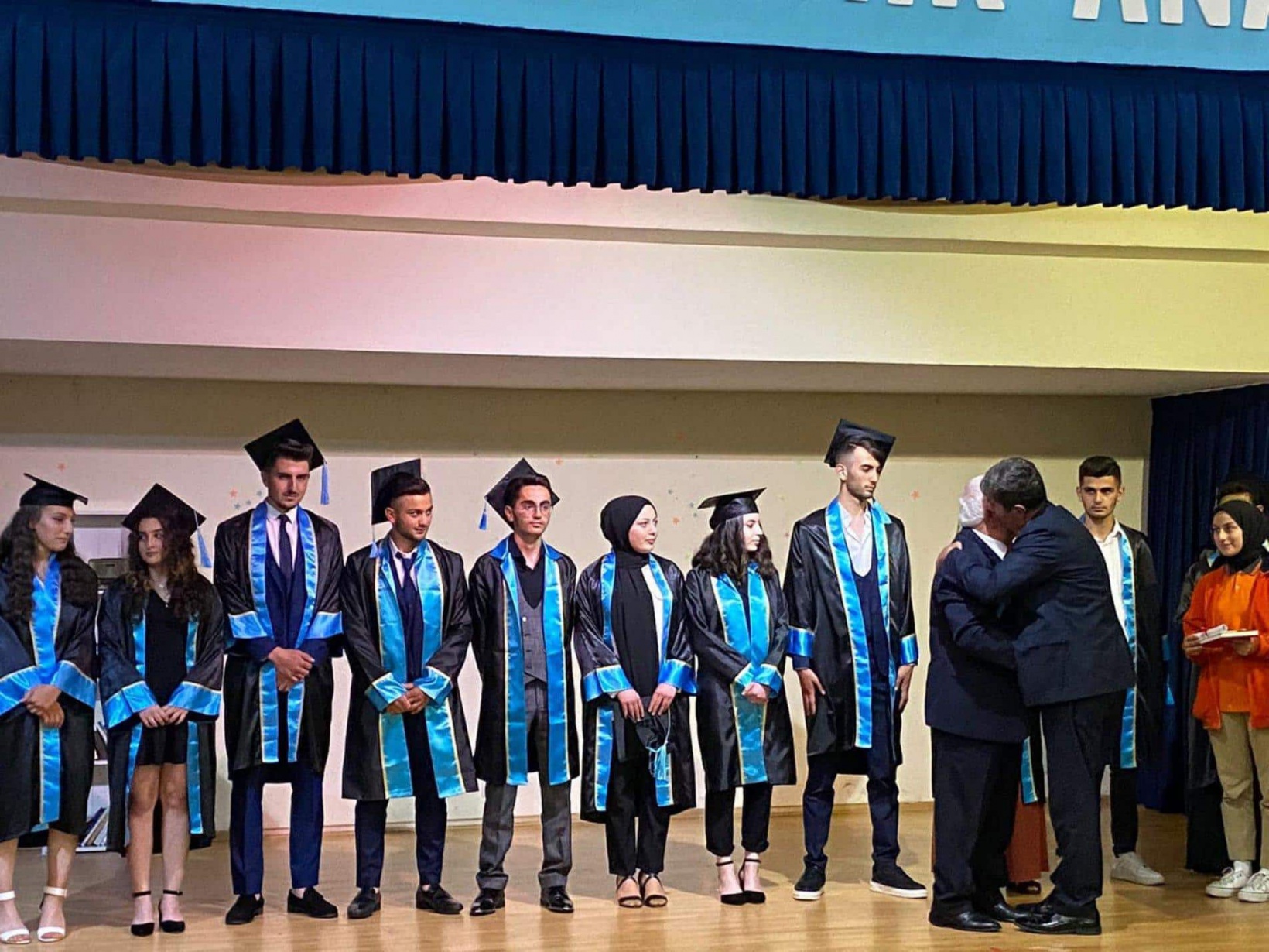 Torul’da şiir tadında mezuniyet programı 7