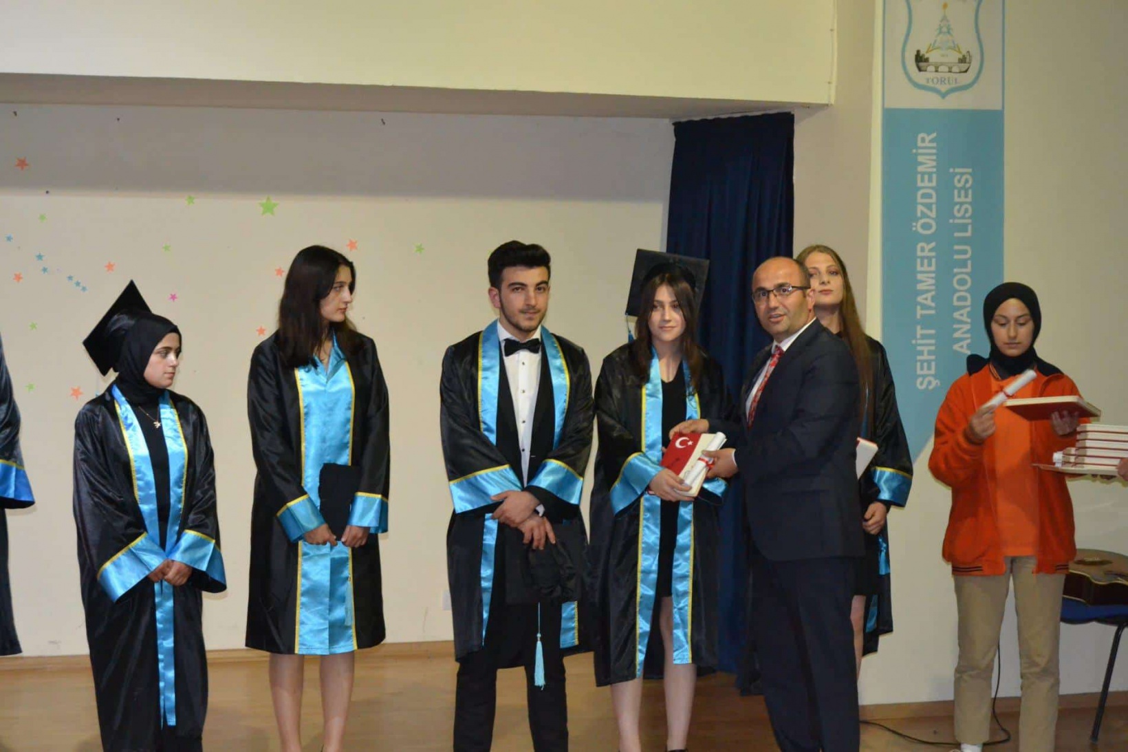 Torul’da şiir tadında mezuniyet programı 27