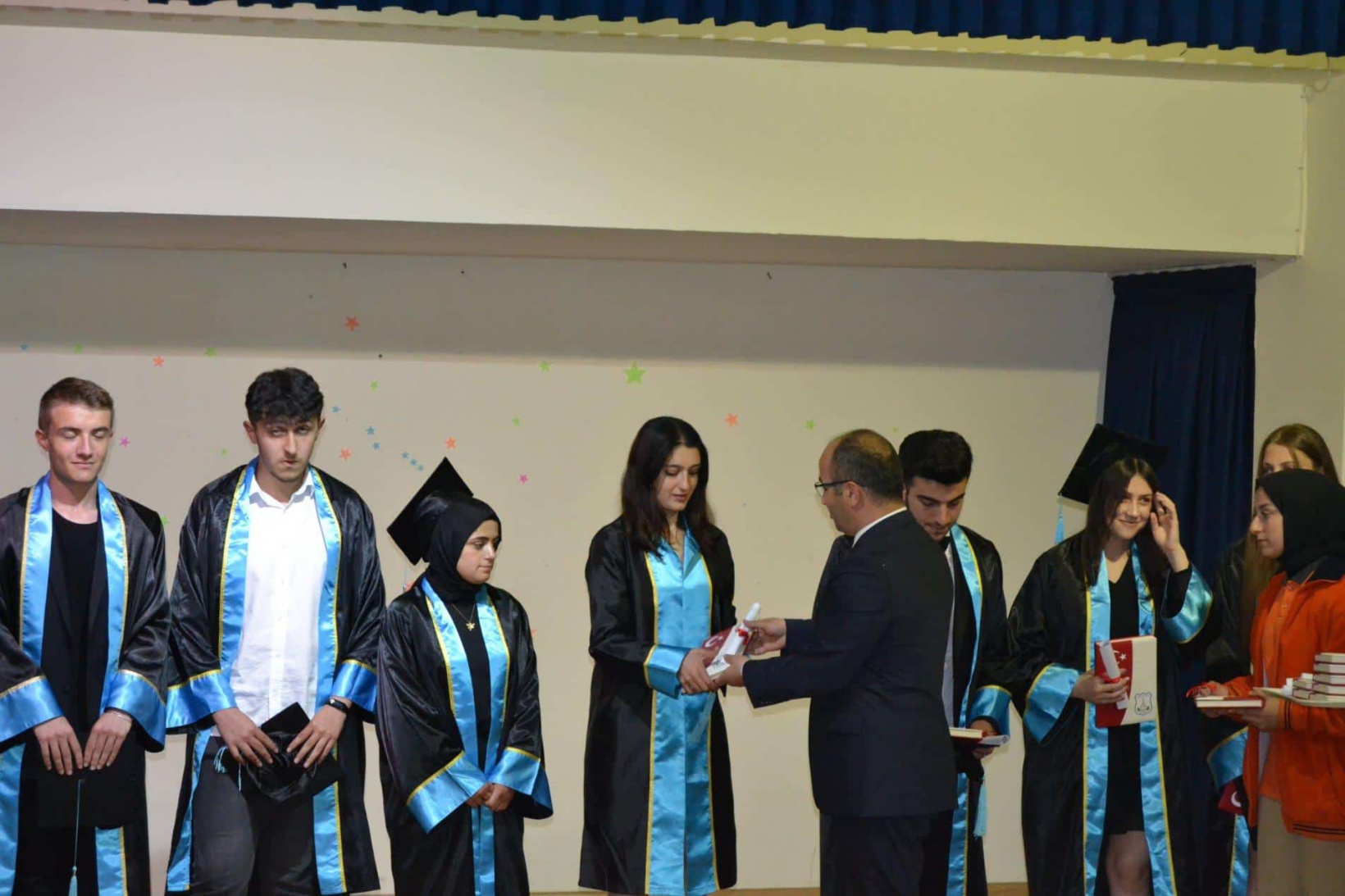 Torul’da şiir tadında mezuniyet programı 15