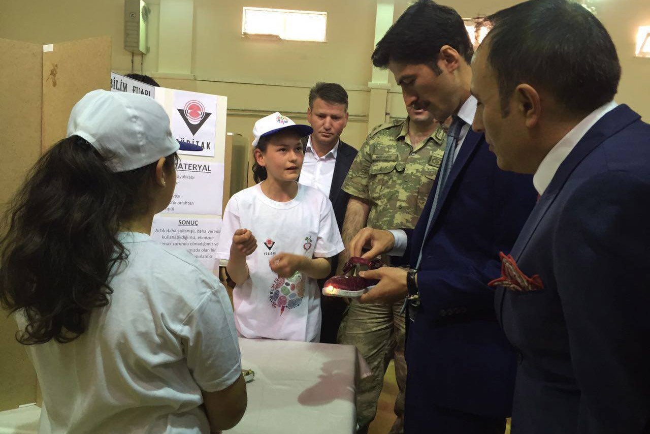 Köy okulundan TÜBİTAK Bilim Fuarı 4