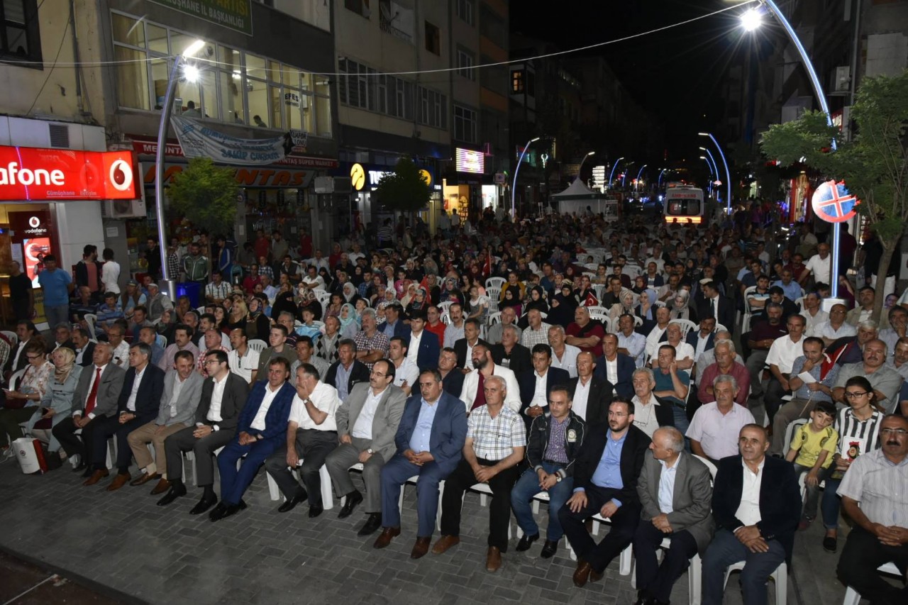 Gümüşhane muhtarları demokrasinin yanında, darbelerin karşısında 1