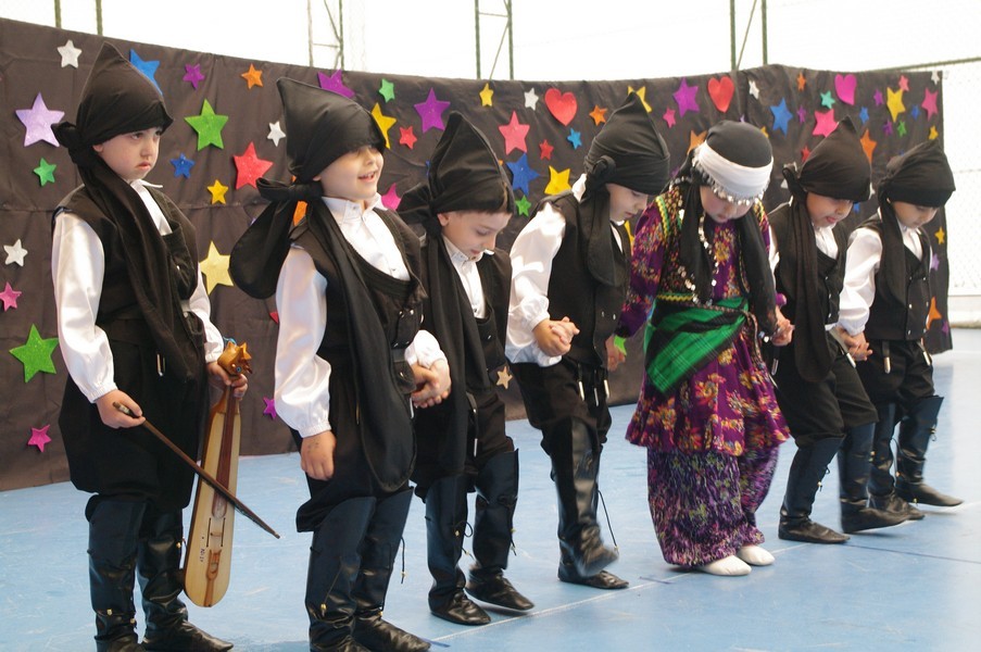 Nesrin Halit Zarbun’da okul öncesi şenliği ve mezuniyet töreni 13