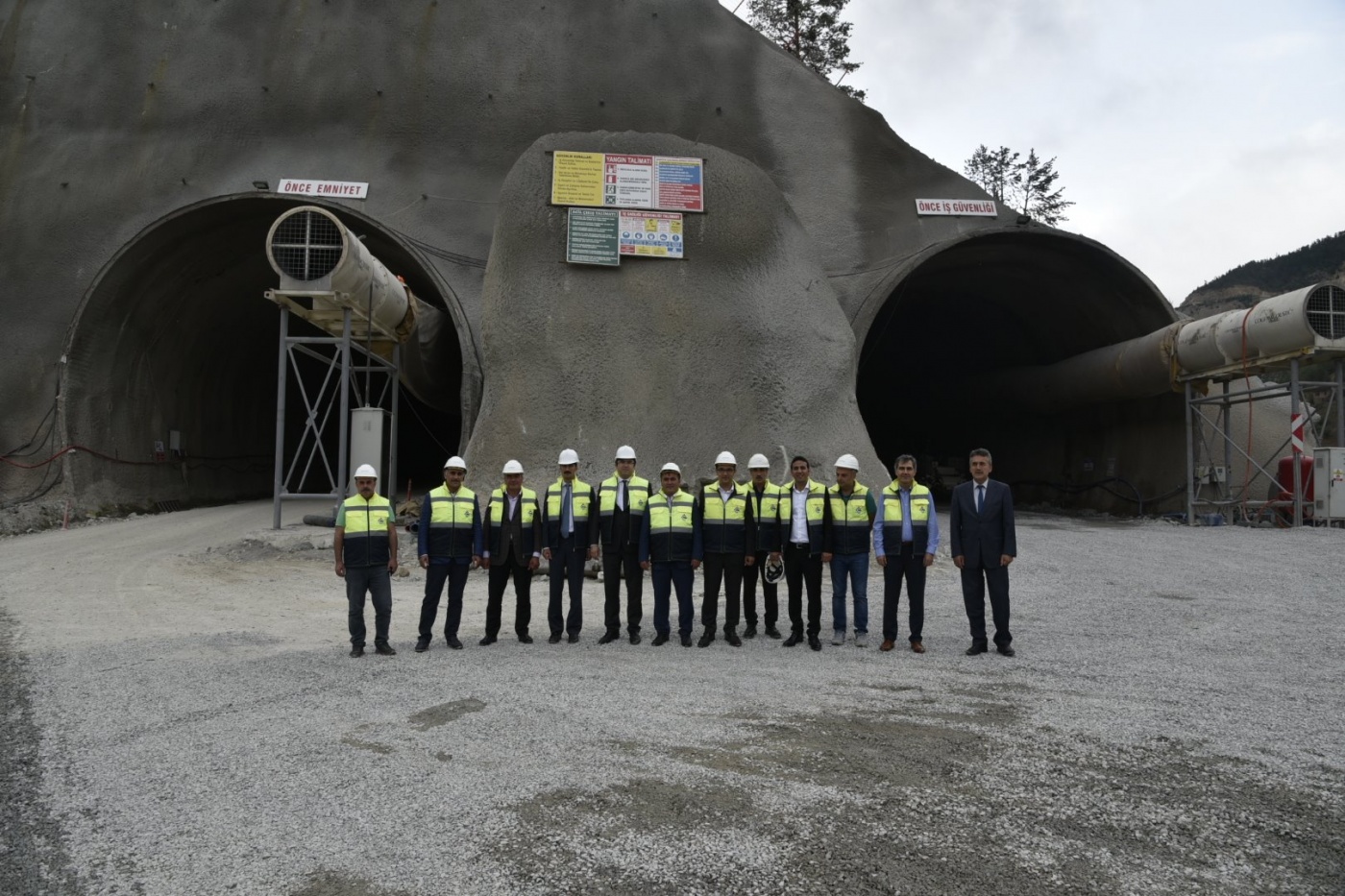 Yeni Zigana tüneli tam gaz devam ediyor 3