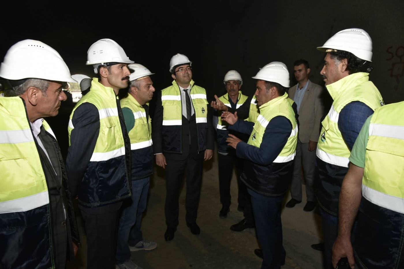 Yeni Zigana tüneli tam gaz devam ediyor 1