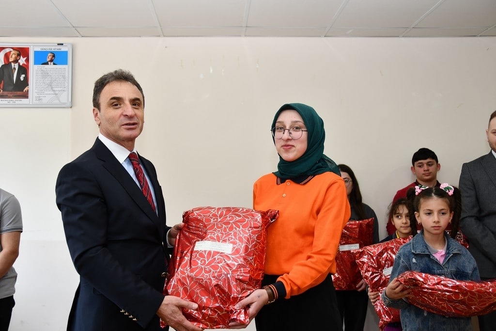 Gümüşhane’de İstiklal Marşı ve Mehmet Akif Ersoy Anma yarışmaları sonuçlandı 5