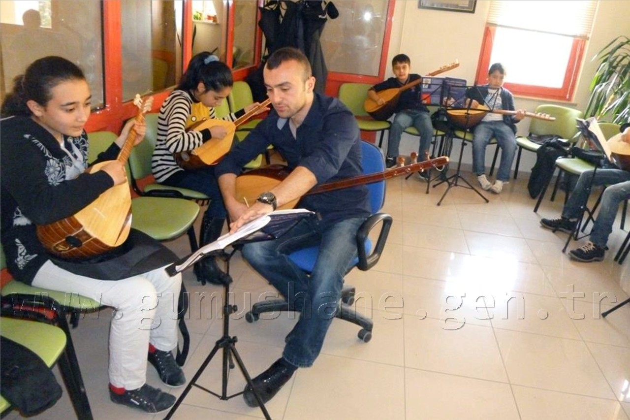 Gençlik Merkezi Kursları Aralıksız Devam Ediyor 5