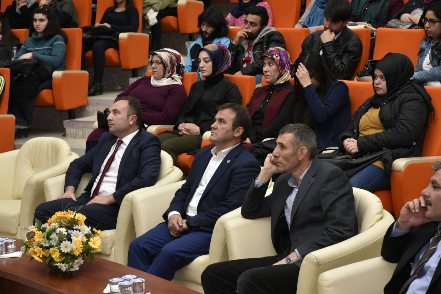 Gümüşhane’de ‘Küresel Güçlerin Yönetim Tercihleri’ konferansı 1