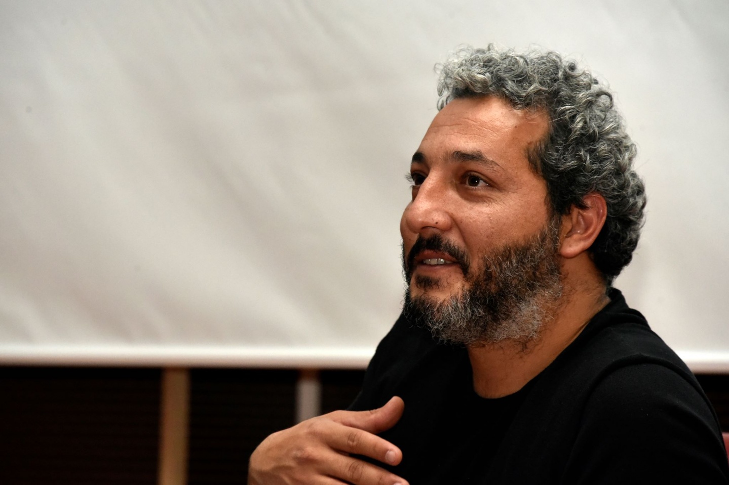 Özdel, tecrübelerini gençlere anlattı 5