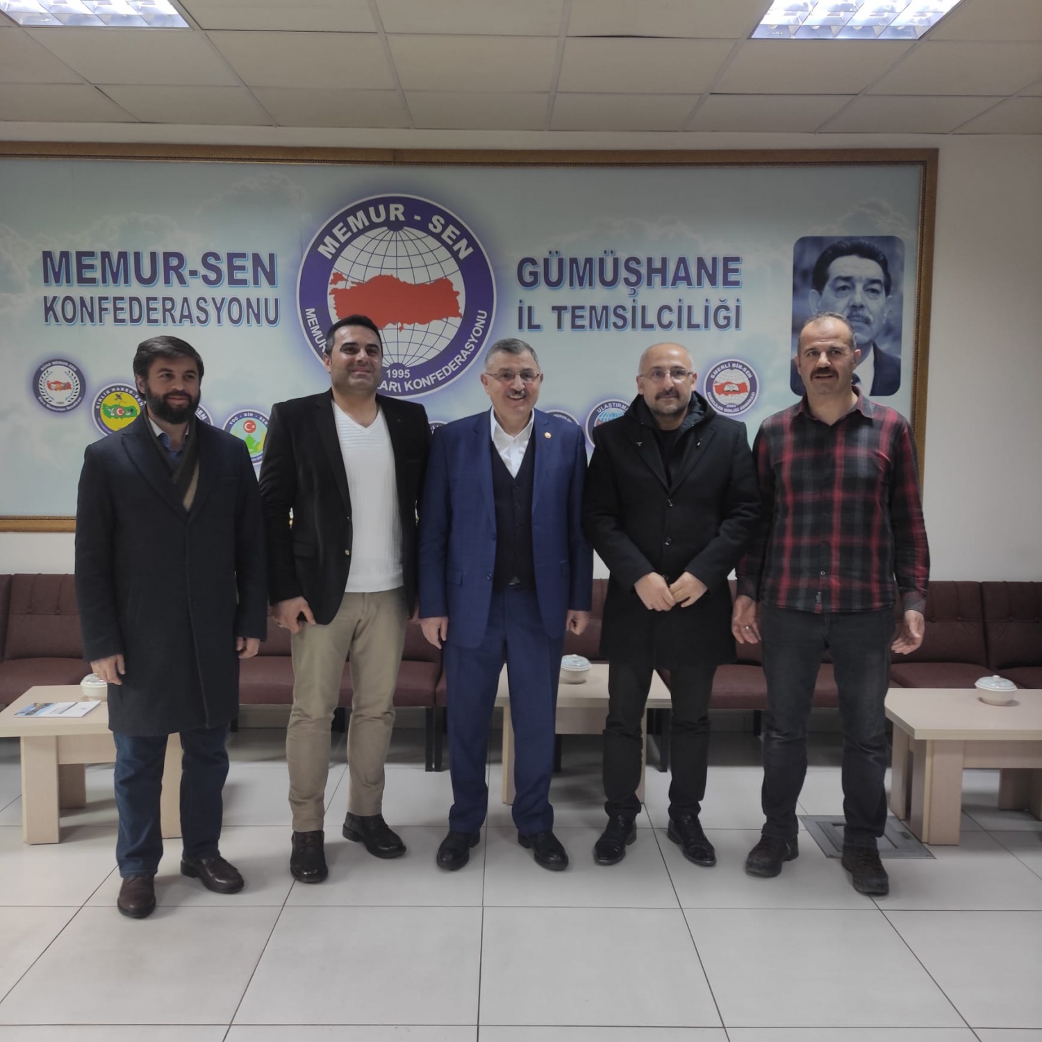 Gündoğdu, memleketinde Memur-Sen ailesiyle buluştu 13