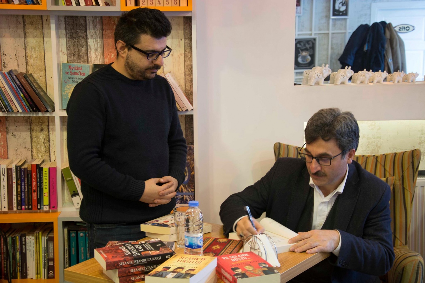 Alkan, Gümüşhaneli kitap sevdalılarıyla buluştu 1