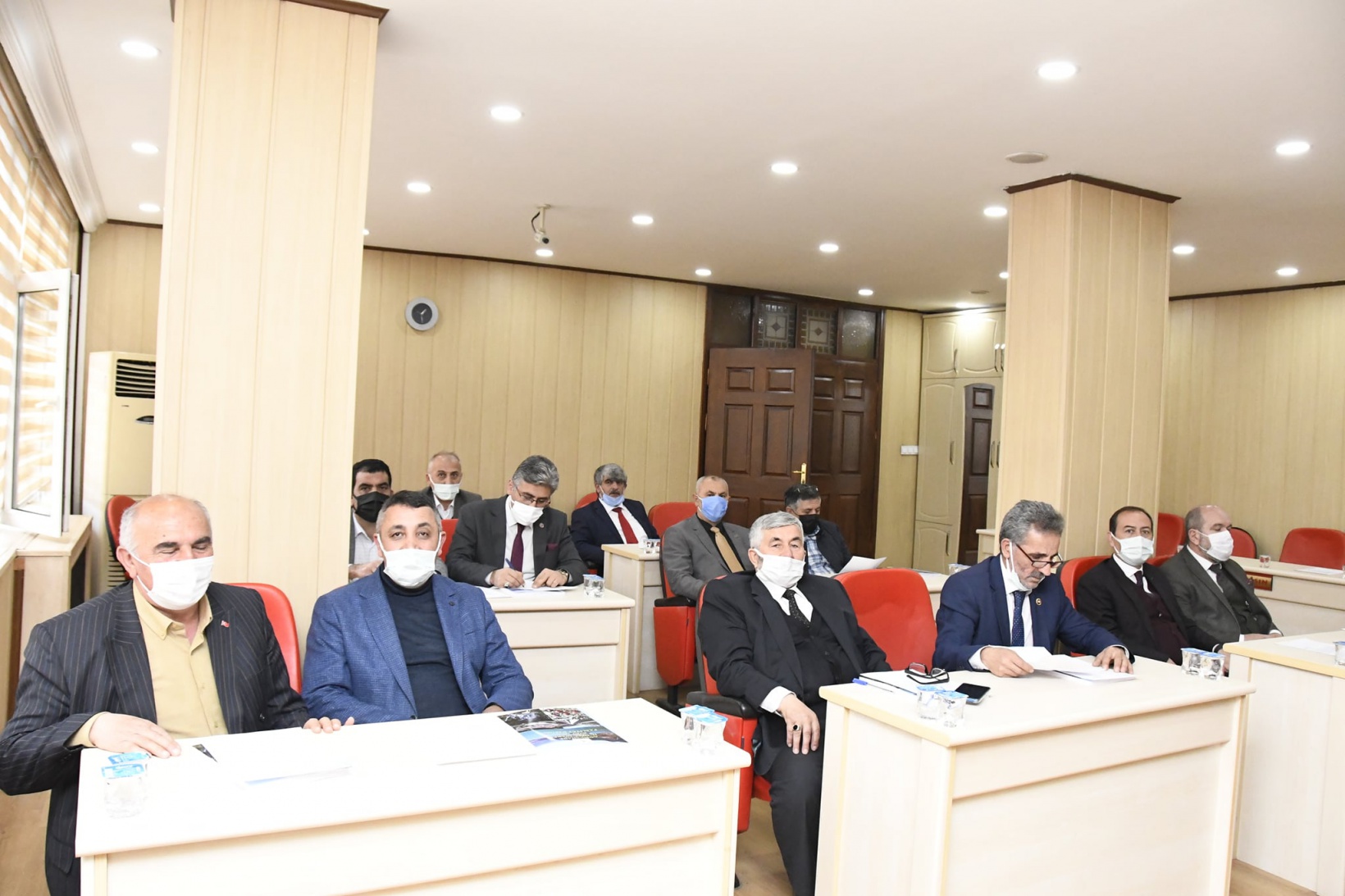 Erdoğdu oy birliğiyle güven tazeledi 15