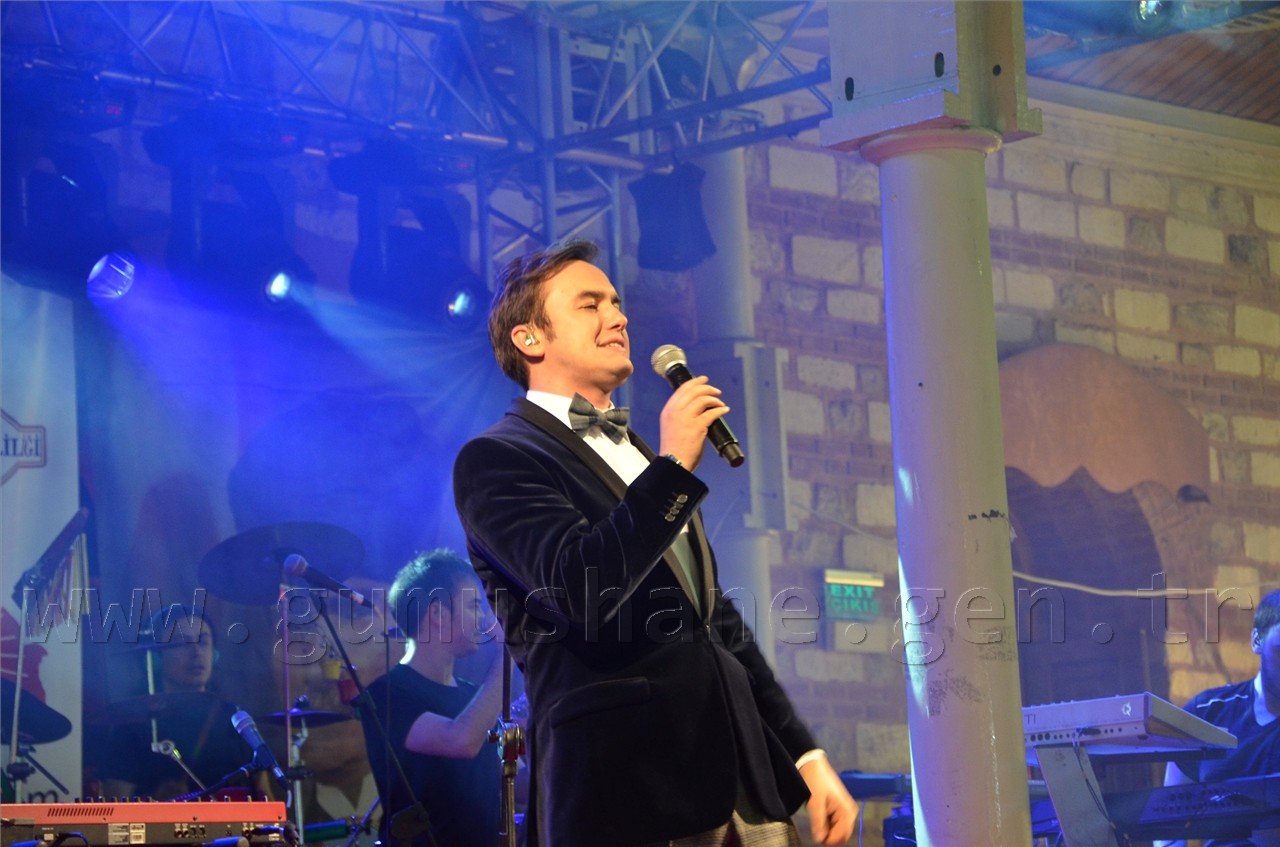 Feshane Tanıtım Günlerinde Mustafa Ceceli Sahne Aldı 6