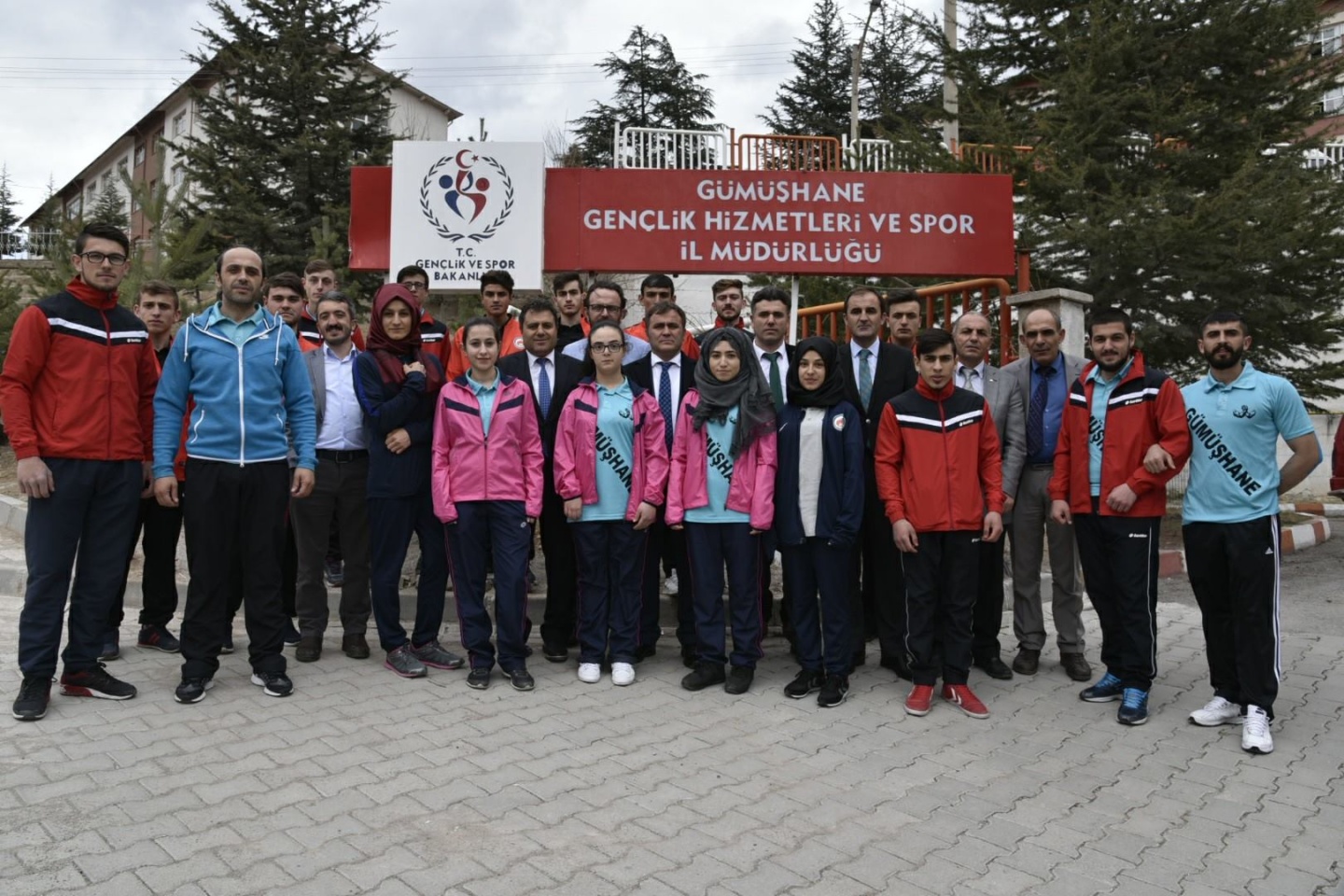 Bilek güreşçilerimiz Antalya’ya uğurlandı 4