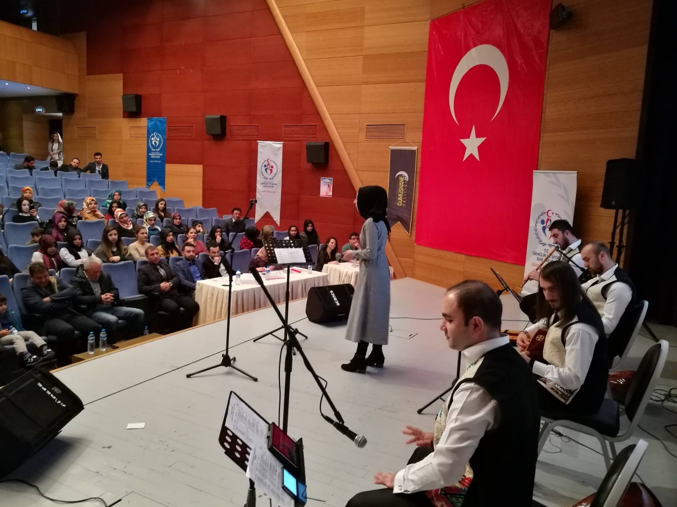 Gümüşhane’de Türk Müziği yarışması yapıldı 1