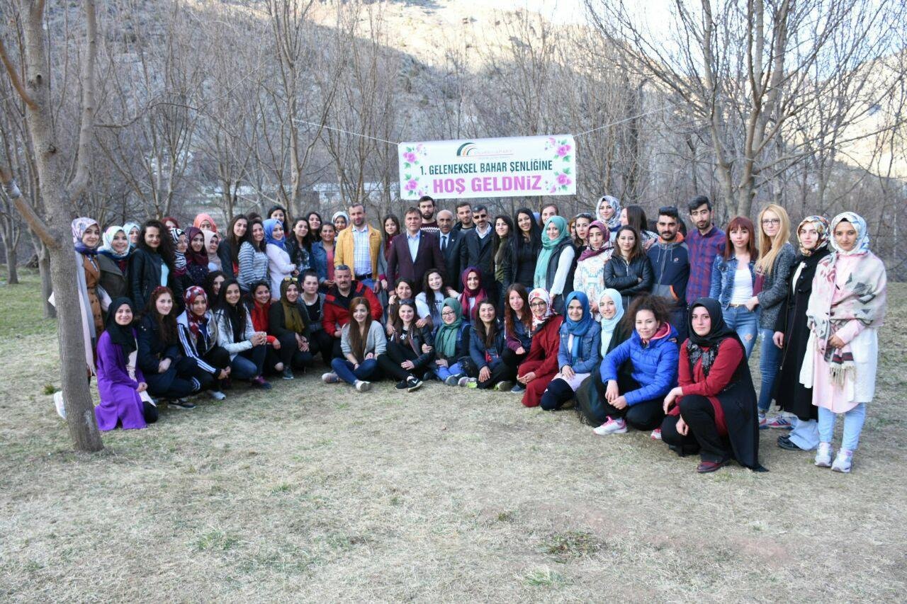 Çiçek Apart’tan 1.Geleneksel Bahar Şenliği 6