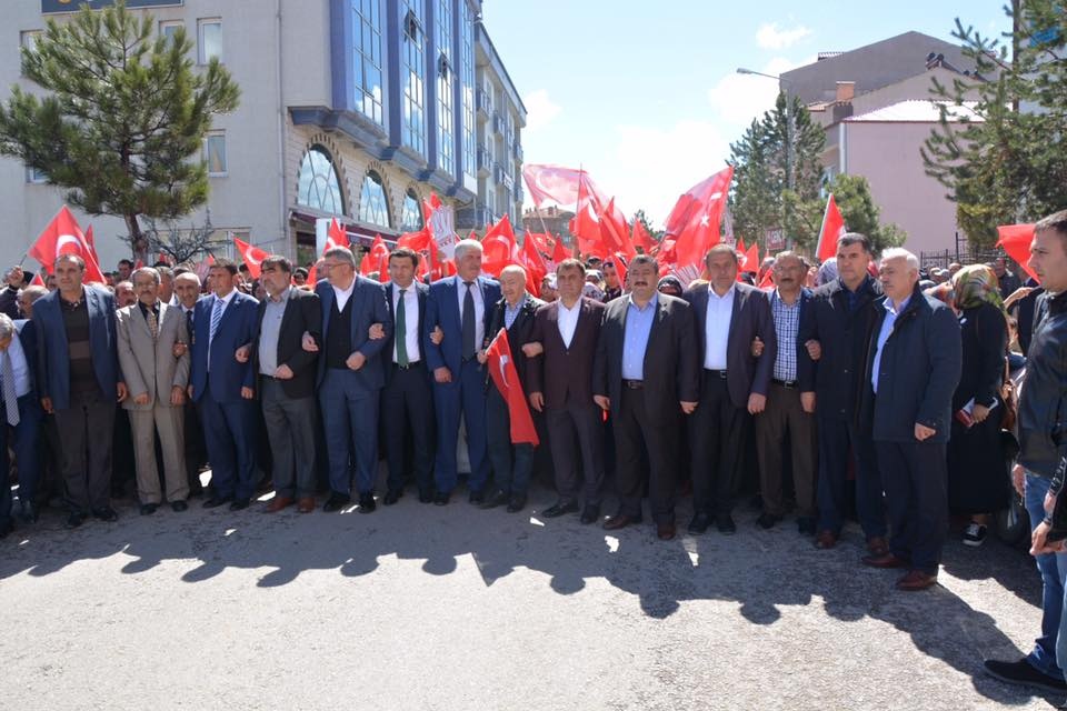 Kelkit'te yürüyüş düzenlendi 7