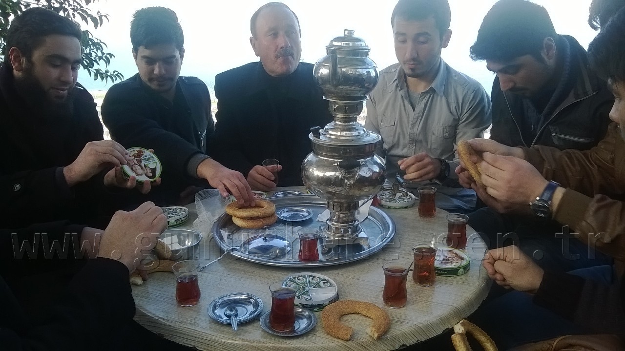 AGD'li Gençler Trabzon'da 13