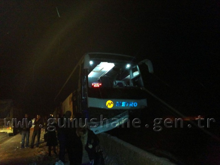 Kar Yağışı Kazaları Da Beraberinde Getirdi 1