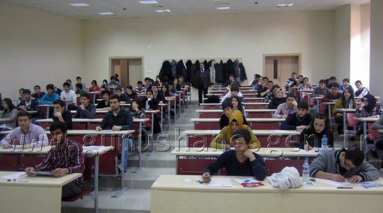 Gümüşhane'de İlk Kez Öğrenciler Deneme Sınavına Üniversitede Girdi 3