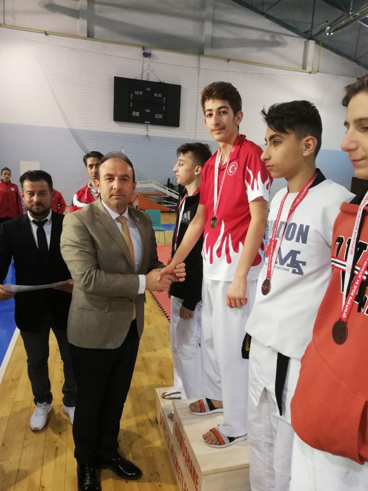 Taekwondo grup müsabakaları tamamlandı 5