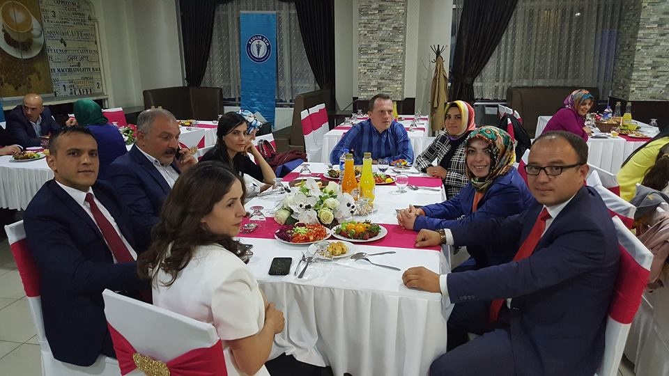 Sağlık-Sen Gümüşhane Kadın Kollarından Ebeler ve Hemşireler Günü Programı 5