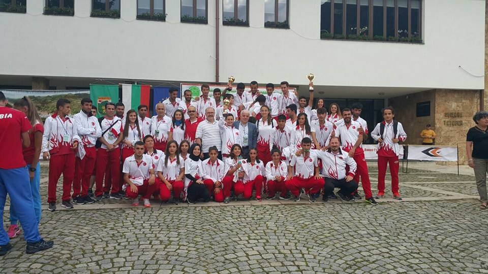 Sarı, şampiyon çıkarmaya devam ediyor 3