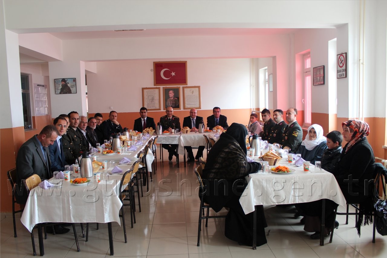 Şiran'da Mehmetçik Şehit Aileleri İle Buluştu 1