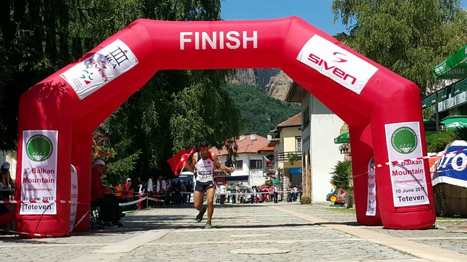 Sarı, şampiyon çıkarmaya devam ediyor 4