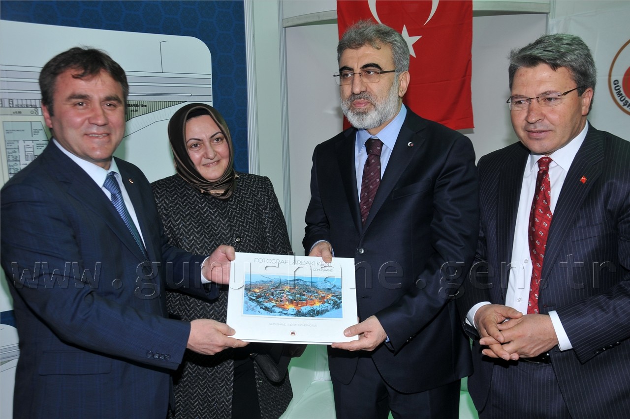 Gümüşhane Belediyesi standına ziyaretçi akını 9