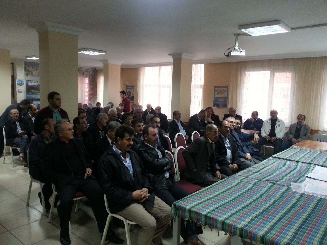 Yıldız, Güven Tazeledi 1