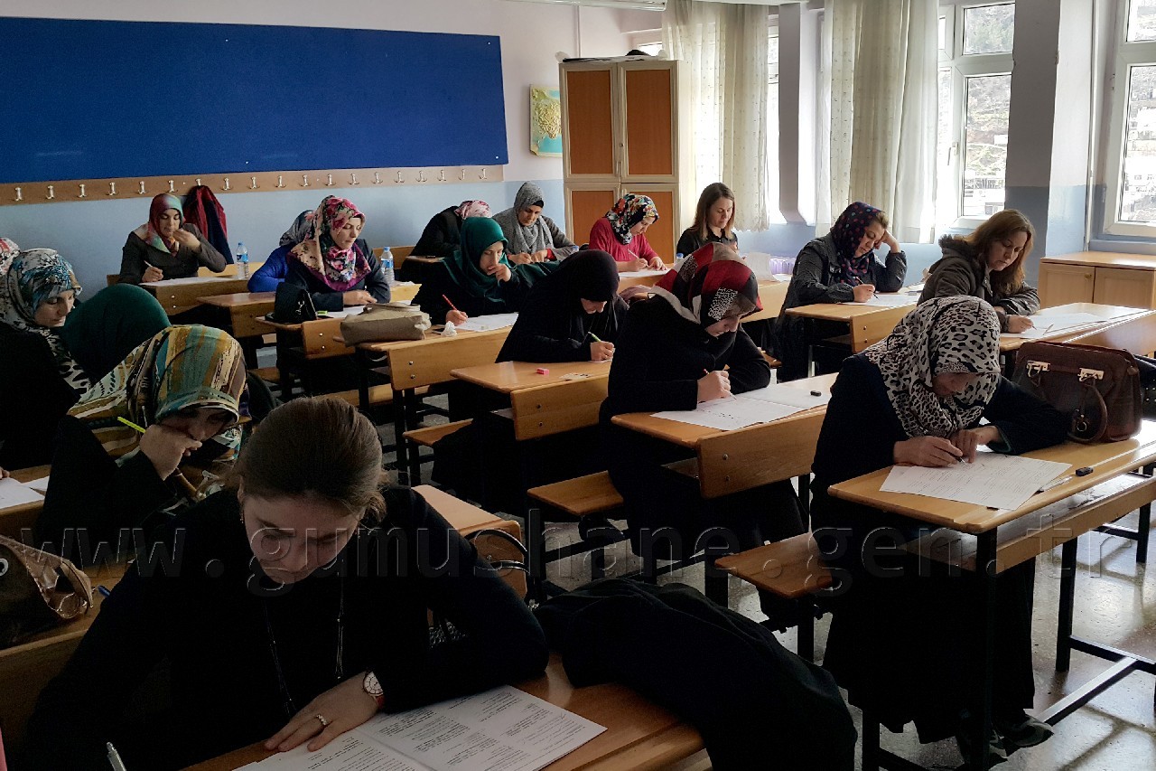 Gümüşhane’de Velilere Kitap Okuma Yarışması Yapıldı 1