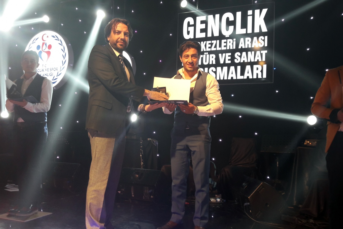 Gümüşhane Gençlik Merkezi Oğuzhan Nas ile Türkiye finalinde 4