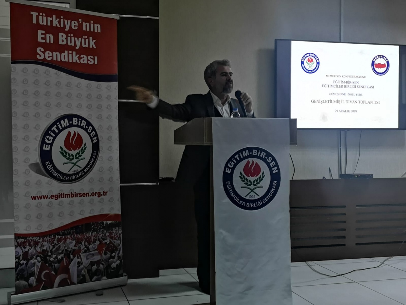 Eğitim-Bir-Sen’den genişletilmiş il divan kurulu toplantısı 1