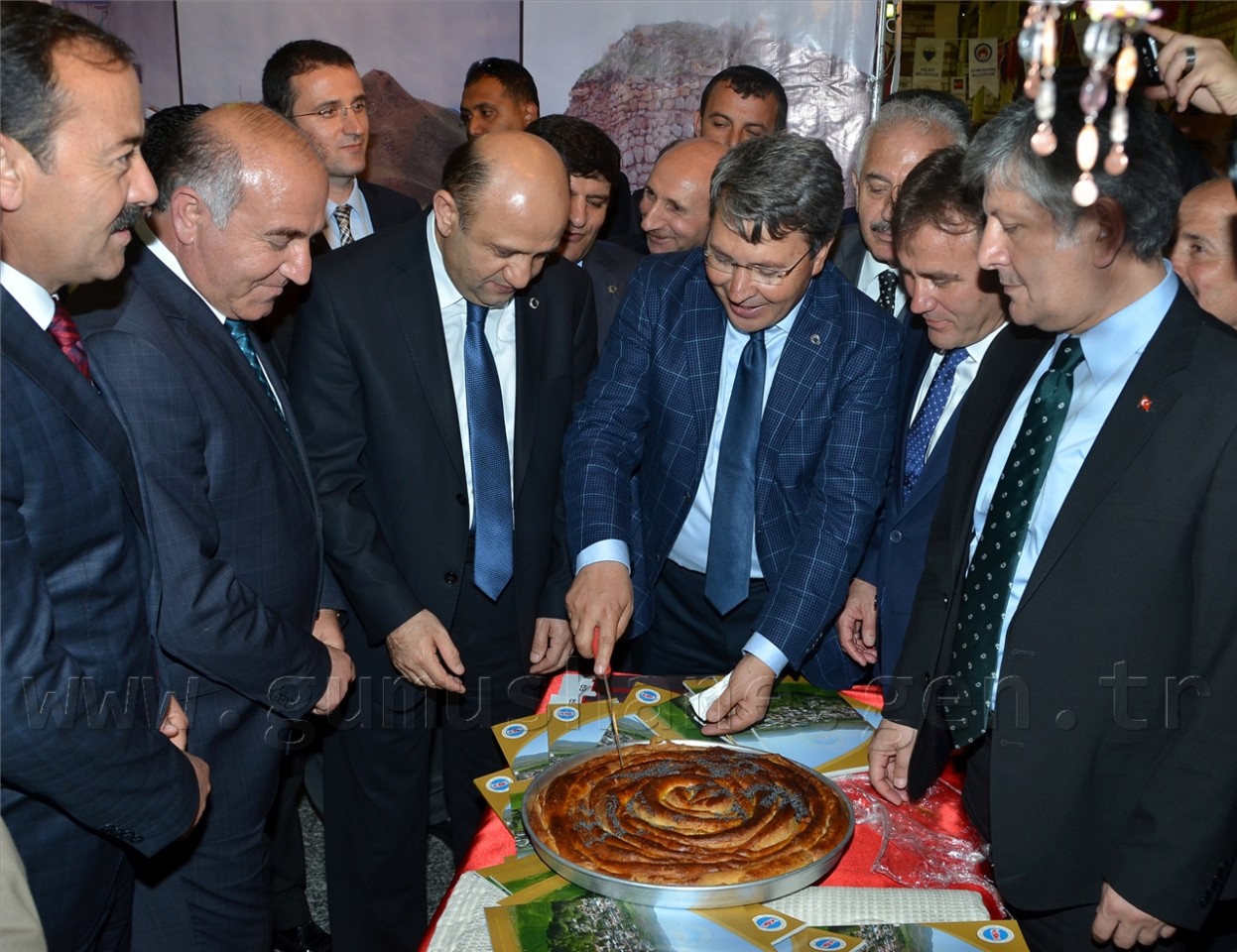 5. Feshane Gümüşhane Tanıtım Günleri Başladı 12