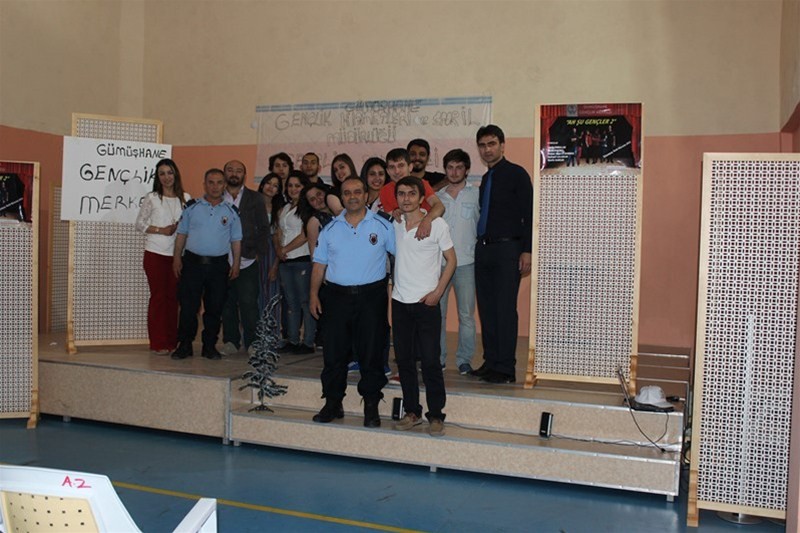Gümüşhaneli Gençlerden Cezaevinde Tiyatro 1