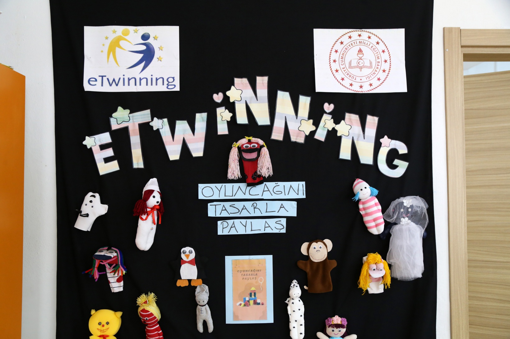 Minik ellerden kalpleri ısıtacak proje 12