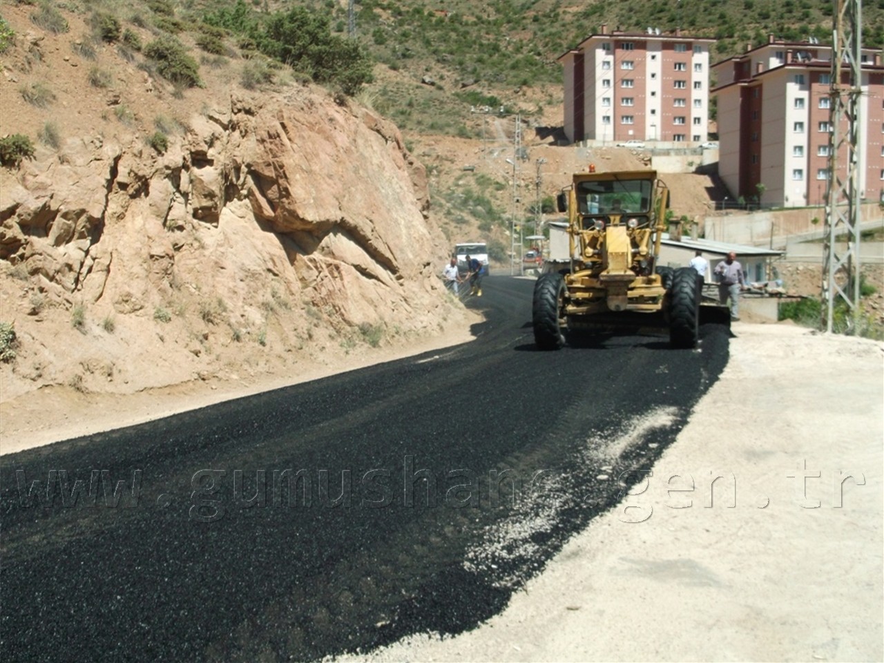 Belediye Asfalt Sezonunu Açtı 1