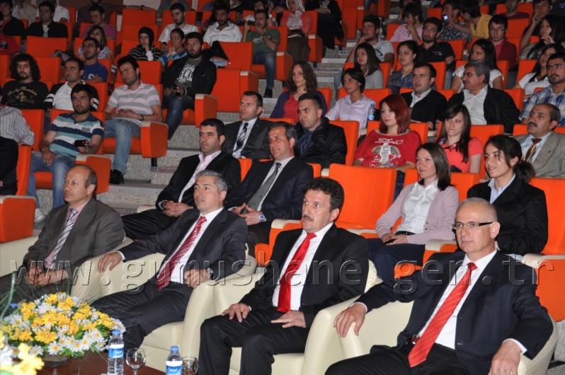 GÜ'de Tasarım Yarışması Ödül Töreni 4