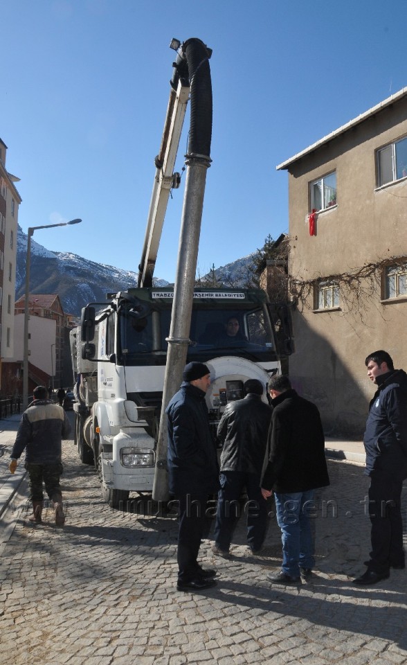 Kanalizasyon hatları temizlendi 1